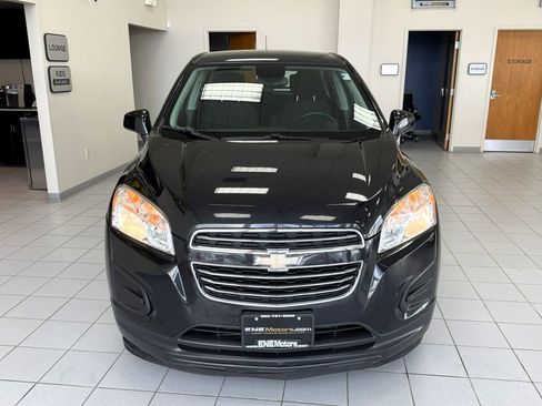 Used 2015 Chevrolet Trax LS FWD image 50
