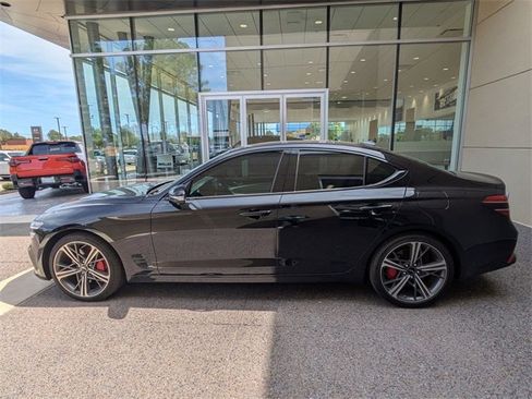 Used 2025 Genesis G70 3.3T Advanced w/ Sport Prestige Package image 2