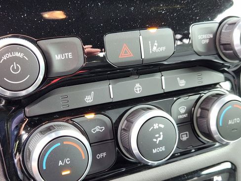 Certified 2021 RAM 1500 Big Horn image 25