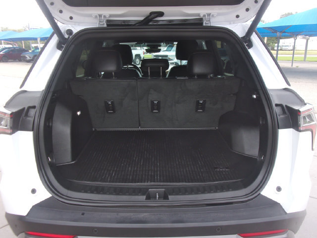Used 2026 Chevrolet Equinox ACTIV w/ Convenience Package III AWD/4WD image 29