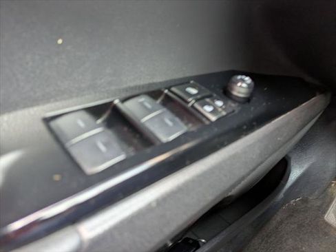 Certified 2025 Toyota Camry SE FWD image 23