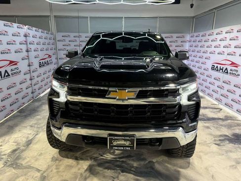 Used 2024 Chevrolet Silverado 1500 LT w/ Z71 Off-Road Package AWD/4WD image 5