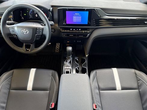 New 2026 Toyota Camry SE image 16