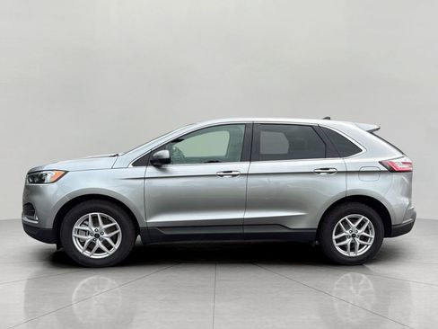 Certified 2024 Ford Edge SEL w/ Convenience Package AWD/4WD image 4
