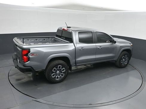 Used 2024 Chevrolet Colorado Z71 w/ Z71 Convenience Package 2 AWD/4WD image 29