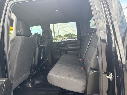 Used 2022 Chevrolet Silverado 2500 Custom w/ Safety Confidence Package AWD/4WD image 13
