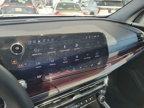 Used 2026 Chevrolet Traverse Z71 w/ Driver Confidence Package image 26