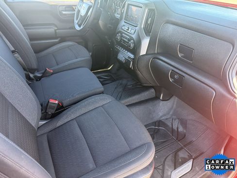 Used 2024 Chevrolet Silverado 1500 Custom w/ Turbomax Blackout Package image 13