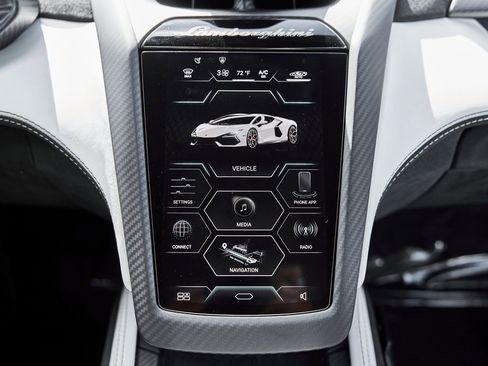 Used 2026 Lamborghini Revuelto AWD/4WD image 63