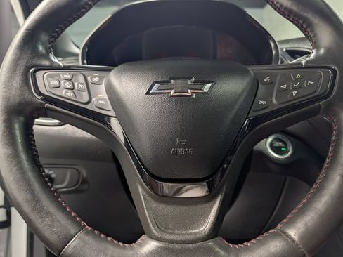 Certified 2022 Chevrolet Equinox RS w/ Infotainment Package AWD/4WD image 18