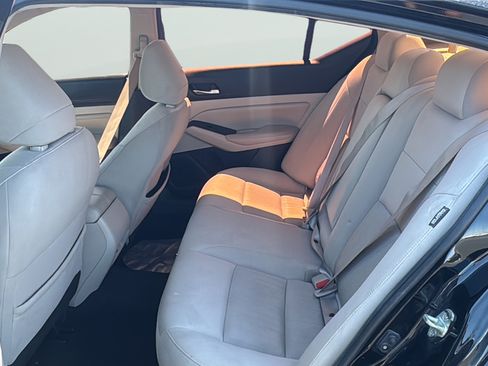 Used 2020 Nissan Altima 2.5 S FWD image 32