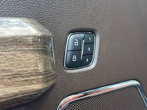 Used 2019 Ford F150 King Ranch AWD/4WD image 13