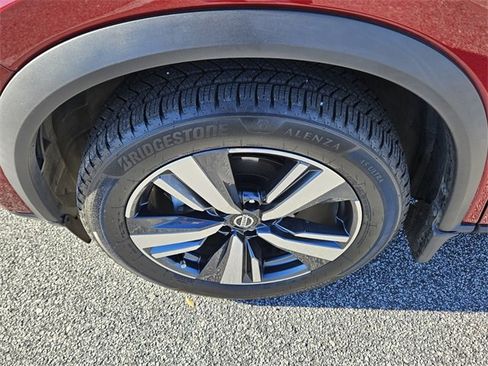 Used 2021 Nissan Rogue SL w/ Premium Package image 18