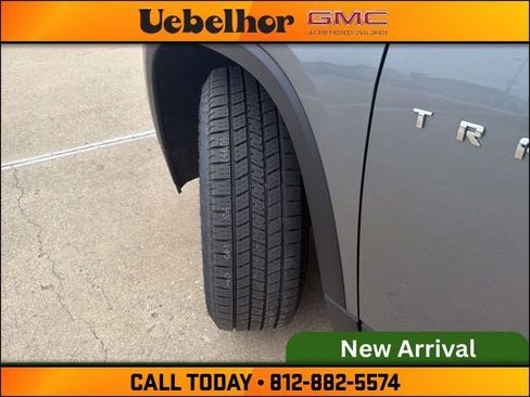 Used 2021 Chevrolet Traverse LT AWD/4WD image 24