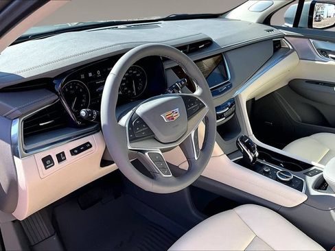 New 2026 Cadillac XT5 Premium Luxury w/ Driver Assist Package AWD/4WD image 6