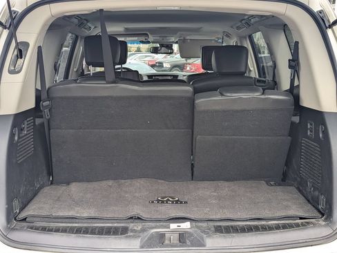 Used 2014 INFINITI QX80 4WD w/ Deluxe Touring Package image 30