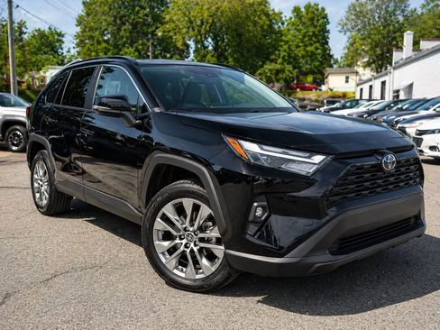 Used 2023 Toyota RAV4 XLE Premium AWD/4WD image 1