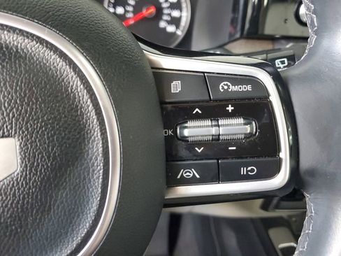 Certified 2023 Kia Sorento S w/ Panoramic Sunroof Package image 23