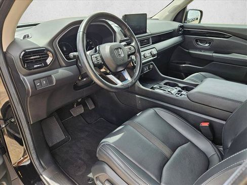 Used 2024 Honda Pilot EX-L image 10