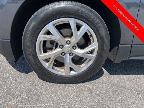 Used 2018 Chevrolet Equinox LT image 9