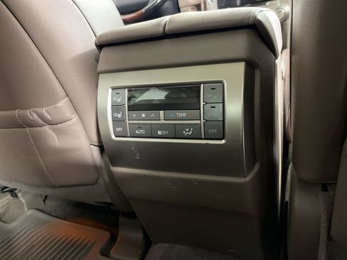 Used 2017 Lexus GX 460 Luxury image 9