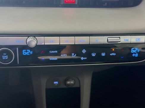 Used 2024 Hyundai Ioniq 5 SEL RWD image 23