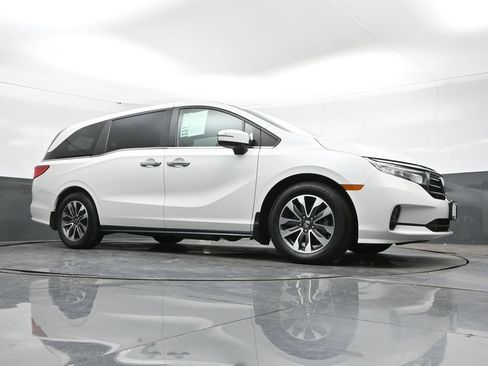Used 2023 Honda Odyssey EX-L image 36