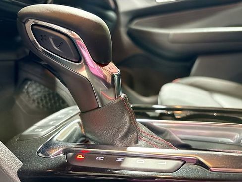 New 2026 Chevrolet TrailBlazer RS w/ Convenience Package FWD image 19