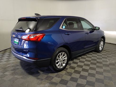 Used 2020 Chevrolet Equinox LT w/ Driver Convenience Package AWD/4WD image 10