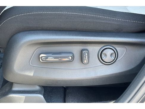 Certified 2023 Honda CR-V EX image 13