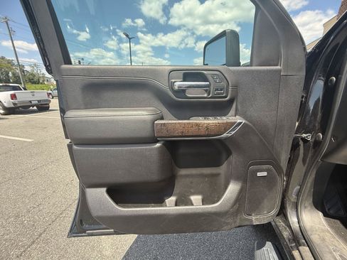 Used 2022 GMC Sierra 2500 Denali w/ Denali Ultimate Package AWD/4WD image 19