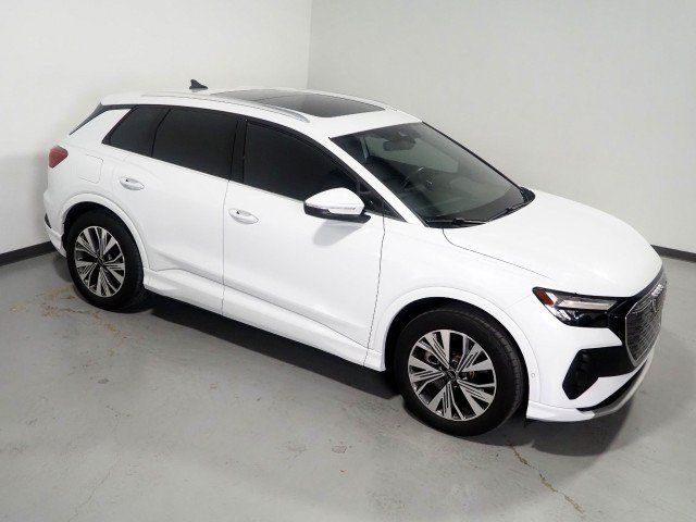 Used 2023 Audi Q4 e-tron Premium Plus w/ Premium Plus RWD image 12