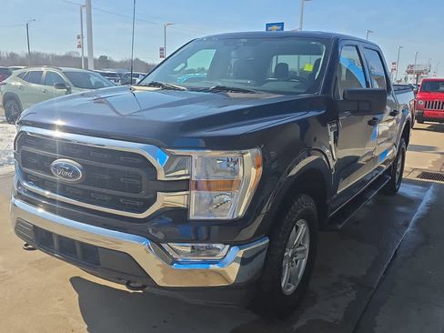 Used 2022 Ford F150 XLT w/ Equipment Group 301A Mid image 4