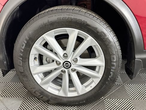 Used 2019 Nissan Rogue Sport SV w/ Technology Package image 37