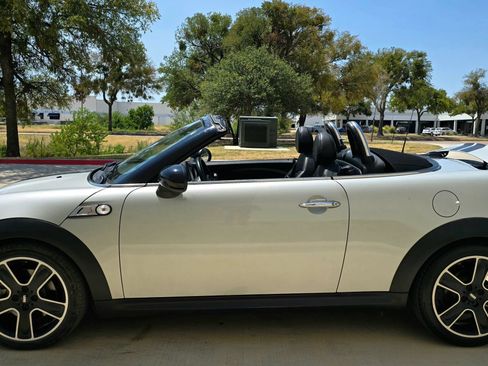 Used 2013 MINI Cooper Roadster S FWD image 11