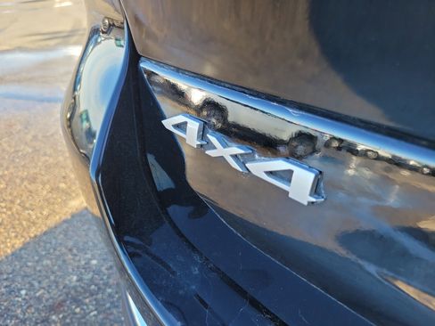 Used 2024 Jeep Grand Cherokee Laredo X image 21