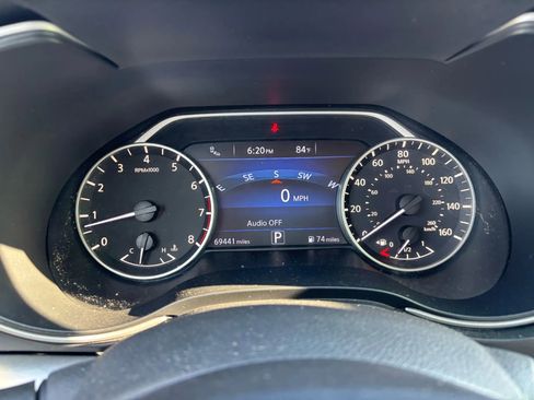 Used 2016 Nissan Maxima SR image 8