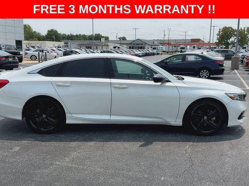 Used 2022 Honda Accord Sport image 9