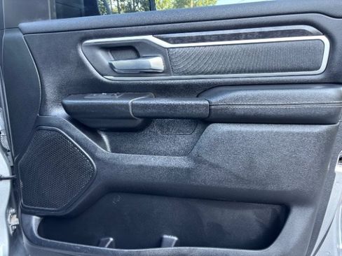 Used 2022 RAM 1500 Big Horn RWD image 22