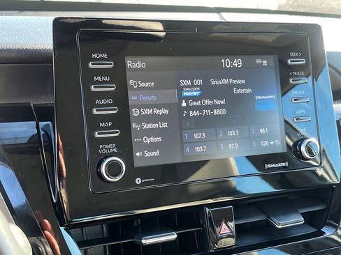 Used 2024 Toyota Camry SE image 9