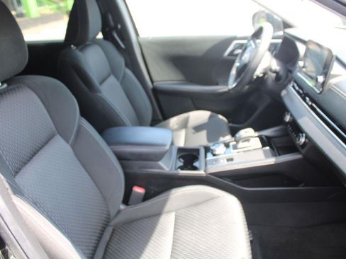 Used 2022 Mitsubishi Outlander ES FWD image 4