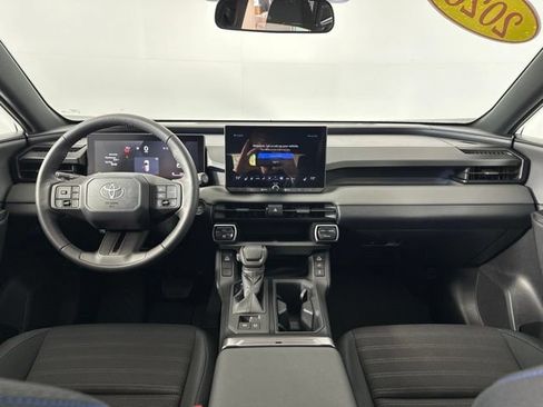 Used 2026 Toyota RAV4 SE AWD/4WD image 7