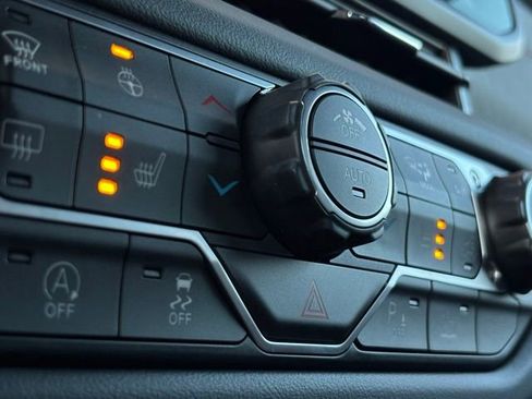 New 2026 Jeep Gladiator Rubicon AWD/4WD image 37