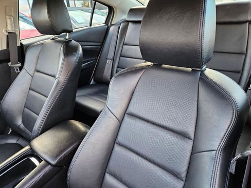 Used 2017 MAZDA MAZDA6 Touring image 12