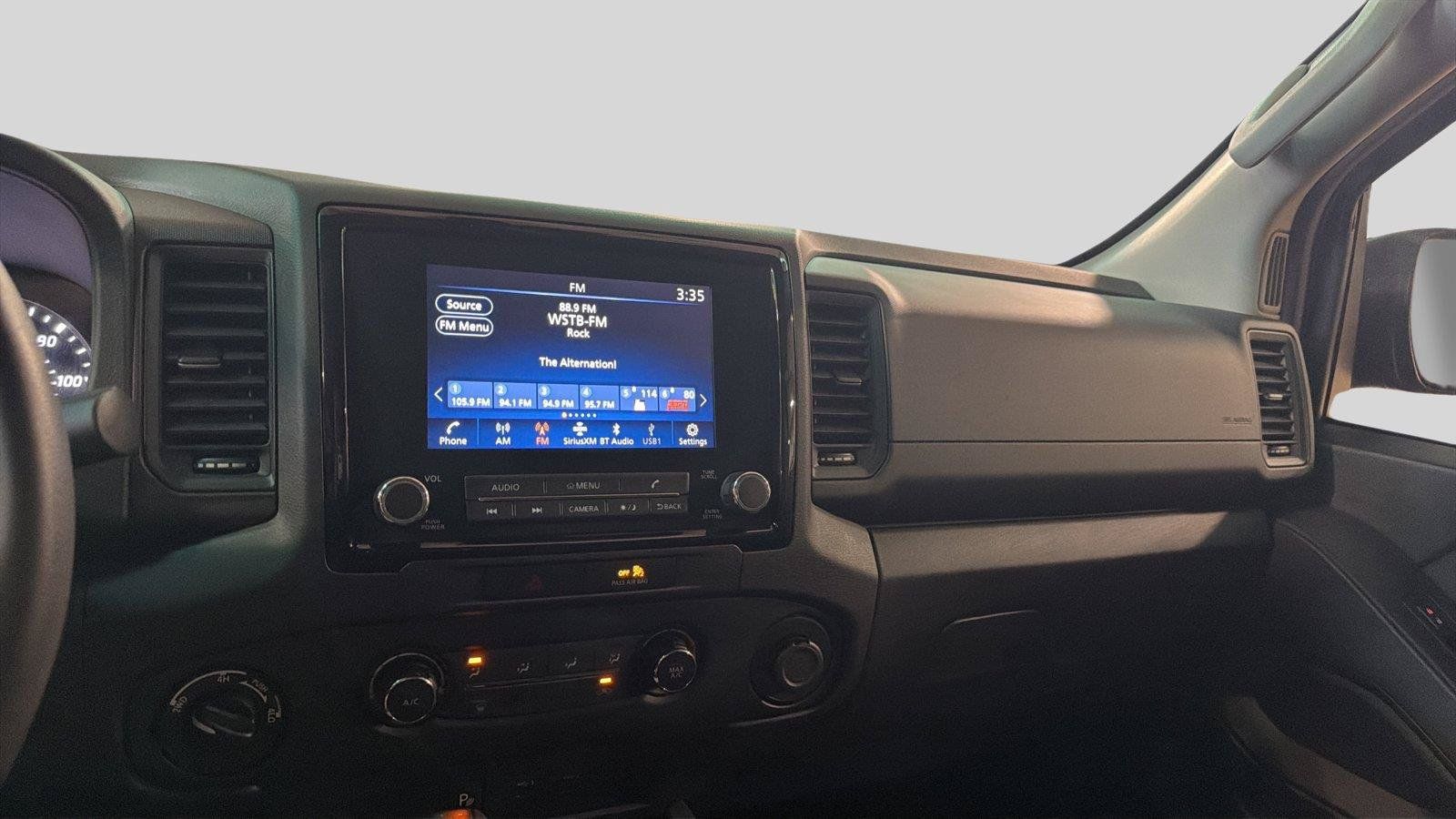 Used 2022 Nissan Frontier S w/ Technology Package AWD/4WD image 11