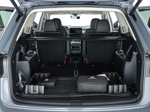 New 2026 Volkswagen Atlas SE FWD image 68