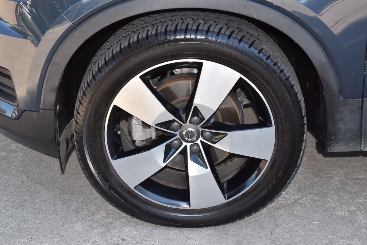Used 2022 Volvo XC40 T5 Momentum AWD/4WD image 36