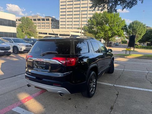 Used 2018 GMC Acadia SLT FWD image 8