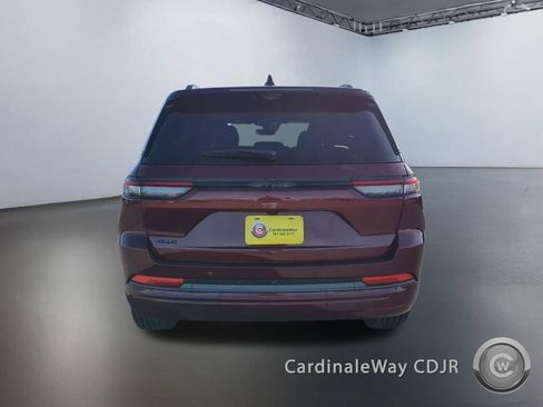New 2026 Jeep Grand Cherokee Limited AWD/4WD image 4
