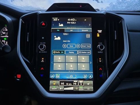 Used 2024 Subaru Ascent Limited w/ Technology Package image 31